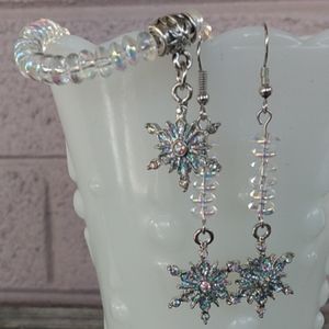 Snowflake Earring and Bracelet Set